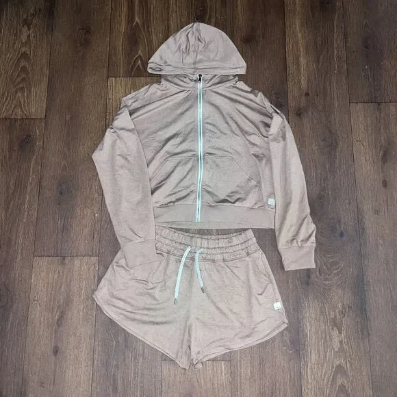 Vuori Matching Set Medium - Picture 1 of 5